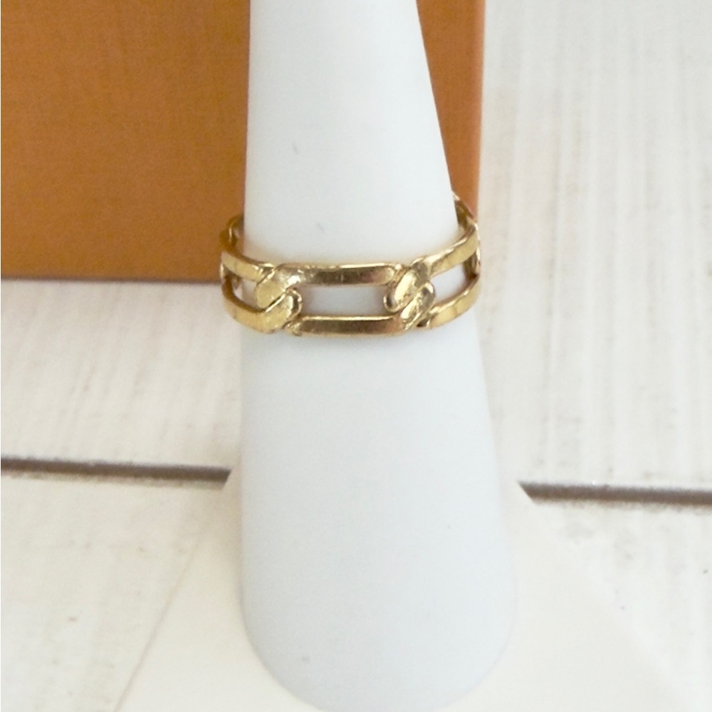 Louis Vuitton Crystal Flower Power Gold Ring - Picture 5 of 6